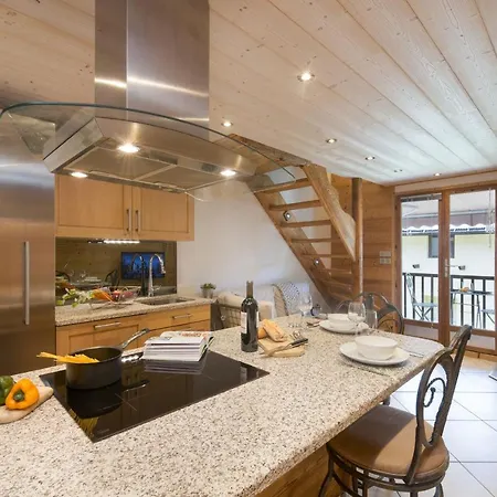 Les Bossons Sleeps 4 Apartment Chamonix